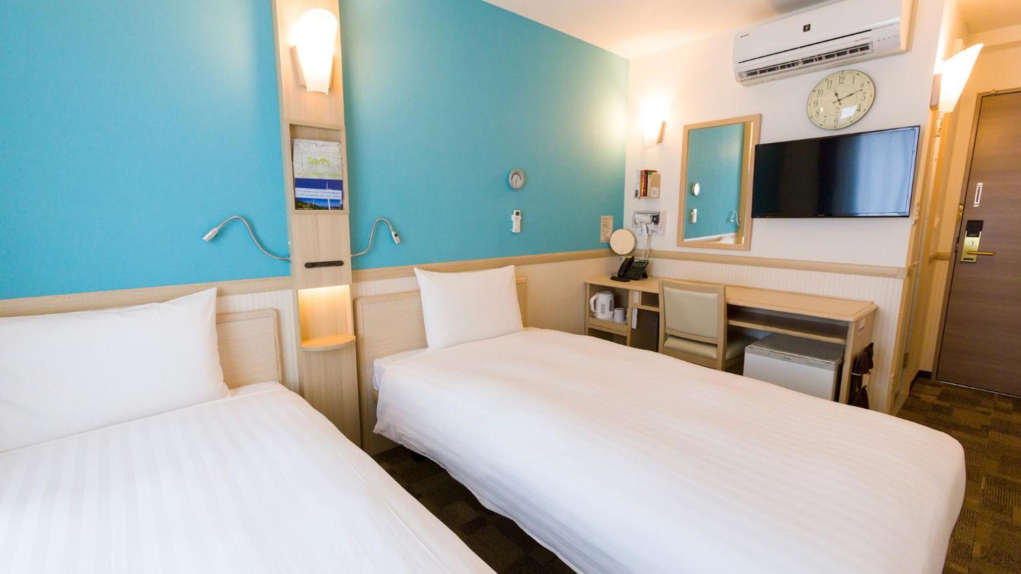 Toyoko Inn Misato-Chuo Ekimae Мисато Номер фото